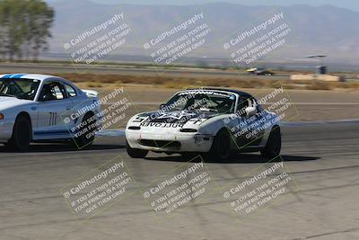 media/Oct-01-2022-24 Hours of Lemons (Sat) [[0fb1f7cfb1]]/10am (Front Straight)/